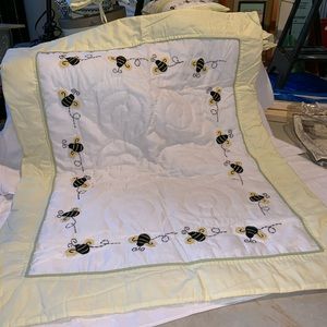 Jojo Designs Baby Bumblebee Bedding & Accessories